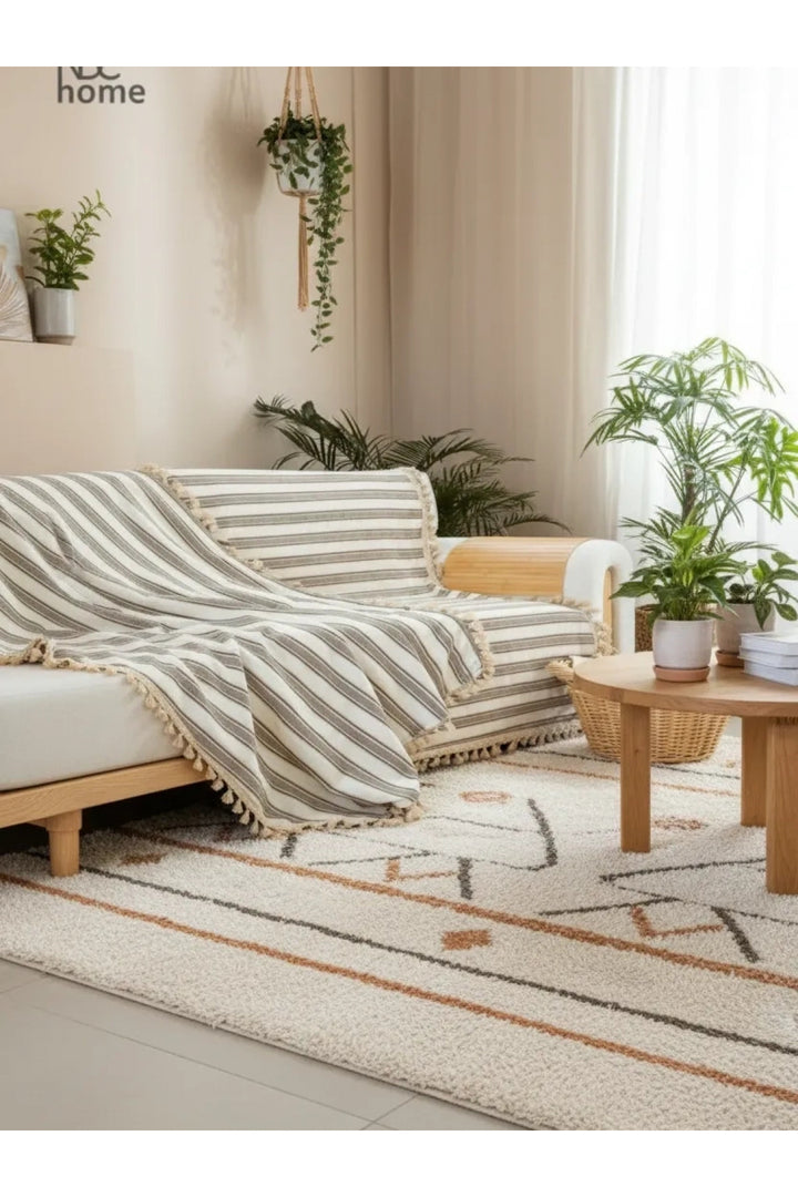 Premium Keten Kahverengi Çizgili Bej Ponponlu Koltuk Örtüsü ()